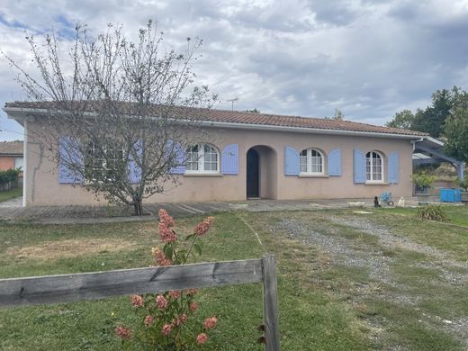 Luxury home in Créon, Gironde