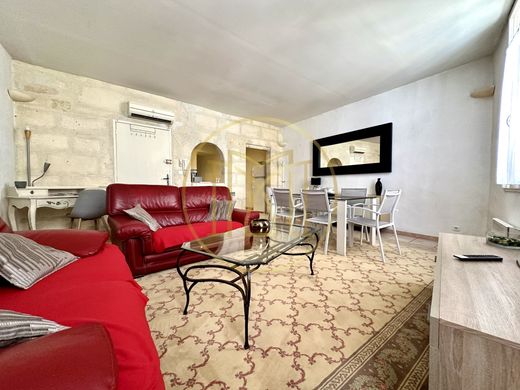 Luxe woning in Arles, Bouches-du-Rhône