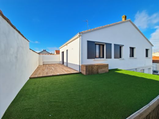 Duplex in La Rochelle, Charente-Maritime