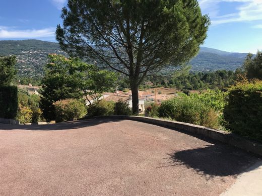 Luxus-Haus in Le Tignet, Alpes-Maritimes