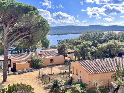 Appartamento a Pianottoli-Caldarello, Corsica del Sud