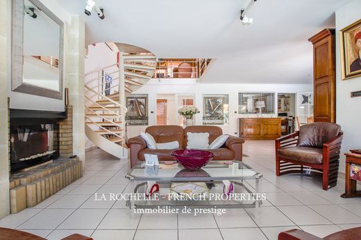 Casa di lusso a La Rochelle, Charente-Maritime