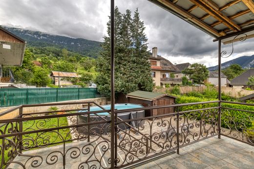 Luxe woning in Gruffy, Haute-Savoie