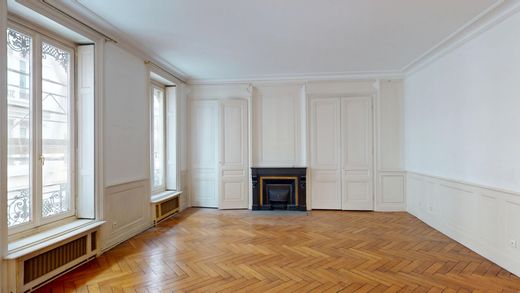 Duplex in Lyon, Rhône