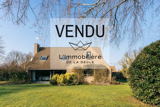 Casa di lusso a Provin, North