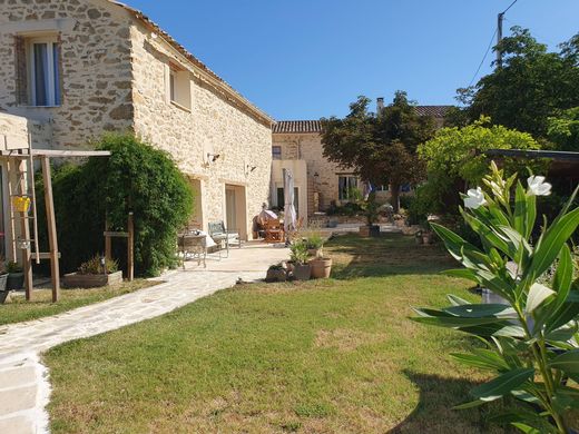 Villa in Uzès, Gard