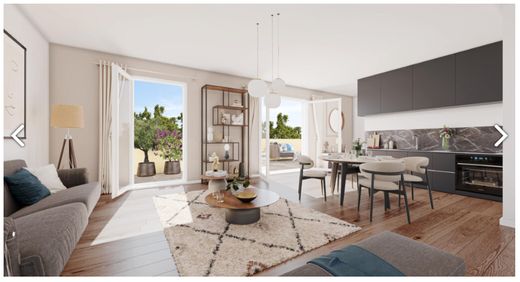 Apartment in Clamart, Hauts-de-Seine