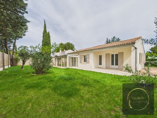 Lüks ev Eyragues, Bouches-du-Rhône