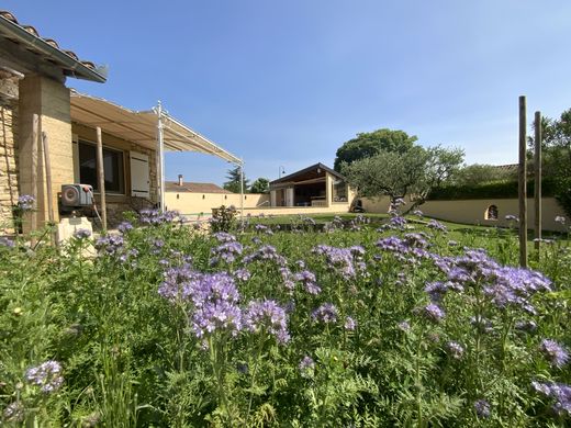 호화 저택 / Uzès, Gard