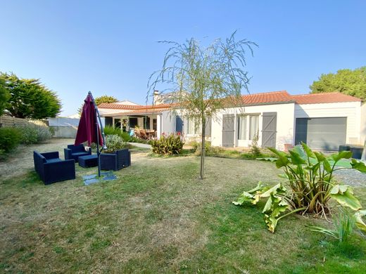 Πολυτελή κατοικία σε Bretignolles-sur-Mer, Vendée