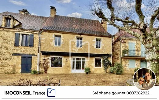 豪宅  Daglan, Dordogne