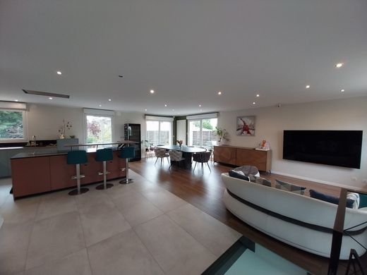 Maison de luxe à Fleury, Moselle