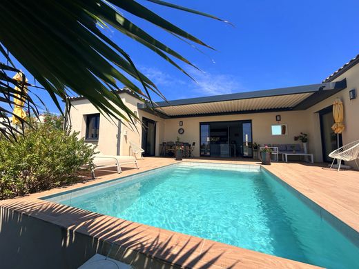 Вилла, Ним, Gard