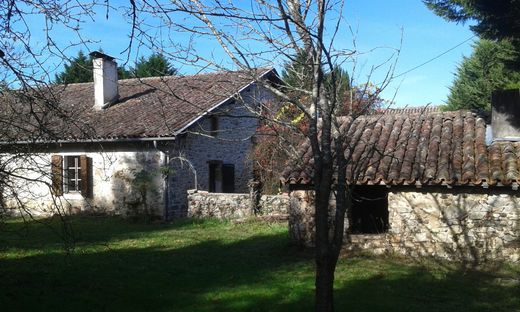 Rural or Farmhouse in Saint-Étienne-d'Orthe, Landes