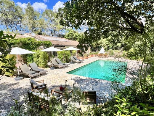 Luxury home in Les Arcs, Var