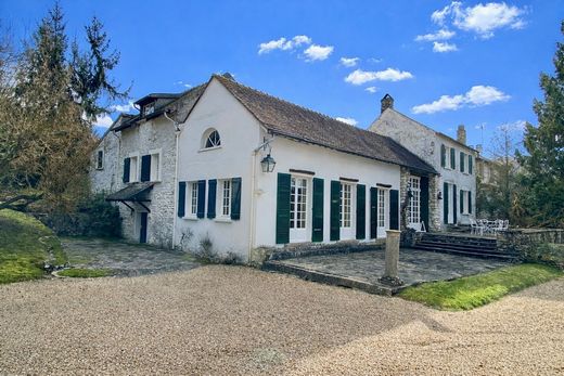 Luxury home in Septeuil, Yvelines