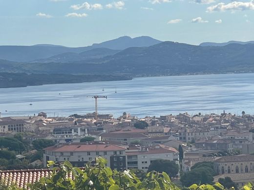 Teren w La Ciotat, Bouches-du-Rhône