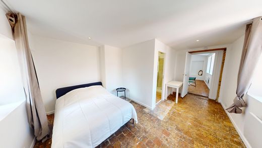 Apartment / Etagenwohnung in Lyon, Rhône