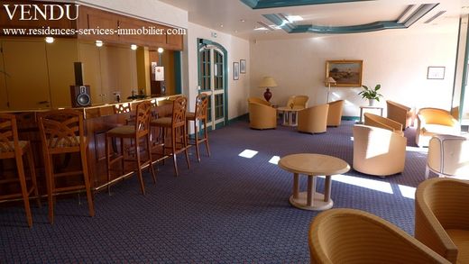 ‏דירה ב  Levallois-Perret, Hauts-de-Seine