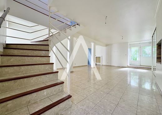 Casa di lusso a Tolosa, Alta Garonna