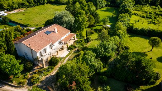 Luxury home in Saussines, Hérault