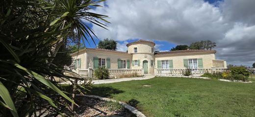Luxury home in Saint-André-de-Lidon, Charente-Maritime
