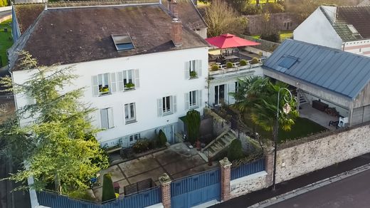 Casa di lusso a Nogent-sur-Seine, Aube