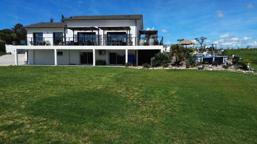 Luxury home in Beaupuy, Lot-et-Garonne