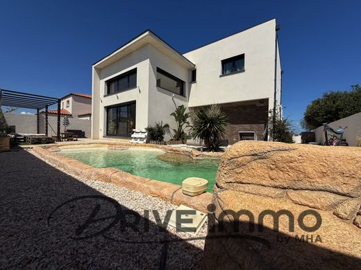 Perpignan, Pyrénées-Orientalesのヴィラ