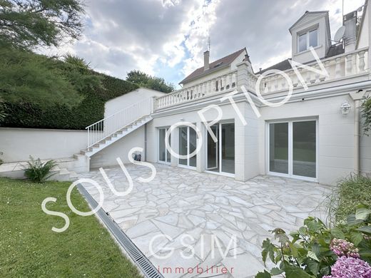 Luxury home in Marnes-la-Coquette, Hauts-de-Seine