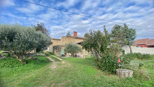 Πολυτελή κατοικία σε Charmes-sur-Rhône, Ardèche