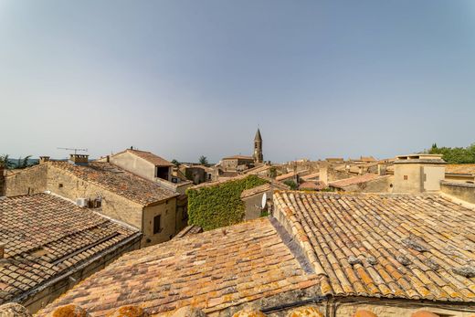 منزل ﻓﻲ Uzès, Gard