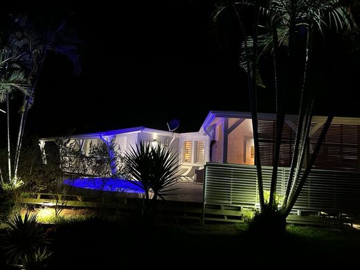 Maison de luxe à Petit-Bourg, Guadeloupe
