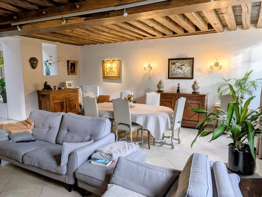 Luxury home in Orléans, Loiret