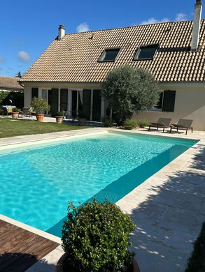 Casa di lusso a Lissieu, Rhône