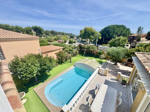 Villa in Balaruc-les-Bains, Hérault