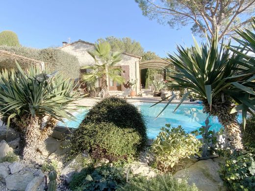 Casa di lusso a Uzès, Gard