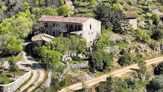 Luxury home in Vissec, Gard