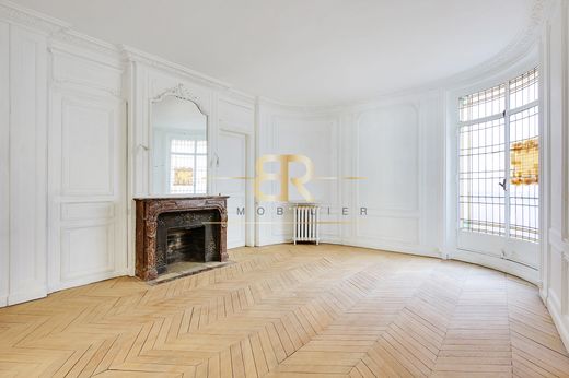 Apartment / Etagenwohnung in Monceau, Courcelles, Ternes, Paris