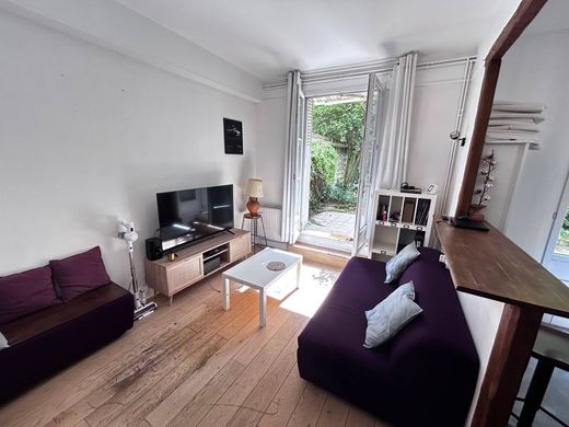 Appartamento a Montrouge, Hauts-de-Seine