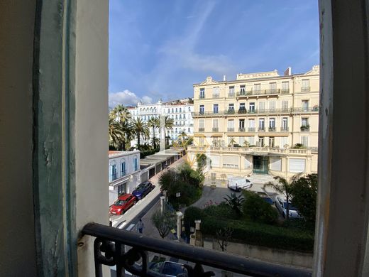 Appartement in Menton, Alpes-Maritimes