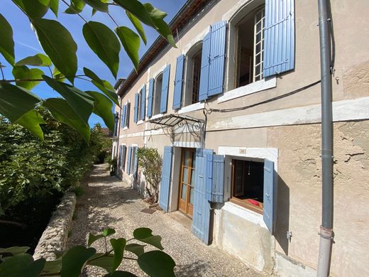 Luxury home in La Roque-sur-Pernes, Vaucluse