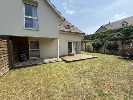 منزل ﻓﻲ Orgeval, Yvelines