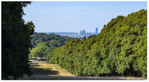 Διαμέρισμα σε Clamart, Hauts-de-Seine