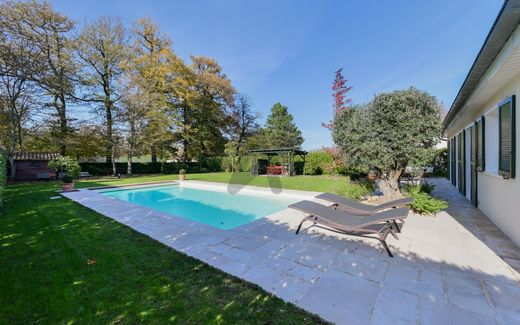 Luxe woning in Lissieu, Rhône