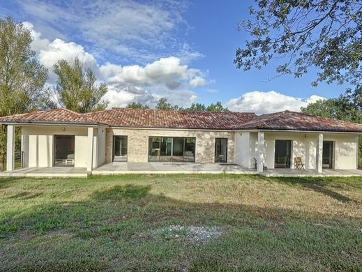 Luxe woning in Bessières, Upper Garonne