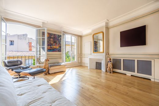 エクス＝アン＝プロヴァンス, Bouches-du-Rhôneのアパートメント