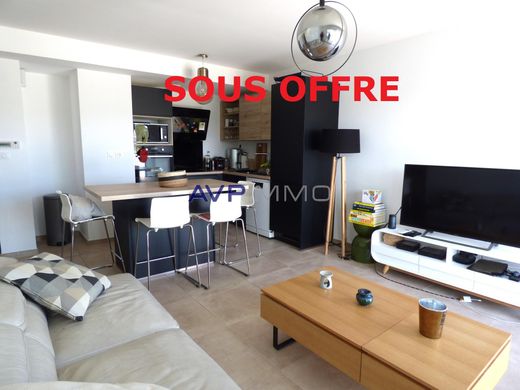 Apartment / Etagenwohnung in Saint-Cyr-sur-Mer, Var