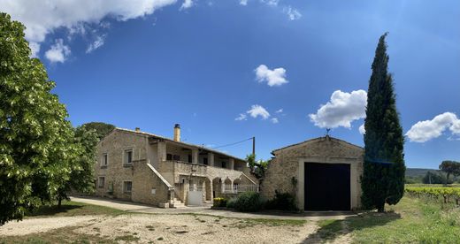 Villa in Bagnols-sur-Cèze, Gard