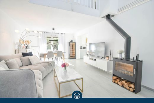 Πολυτελή κατοικία σε Fréjus, Var